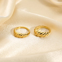 Luxurious 18K gold plated Ring