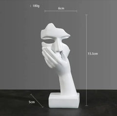 European Style Simple Abstract Sculpture – Elegant Handcrafted Ornament