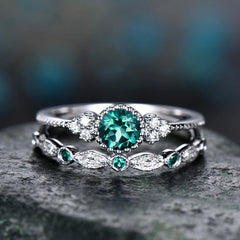 Peridot Birthstone Ring (August Birthstone)