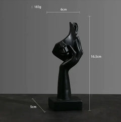 European Style Simple Abstract Sculpture – Elegant Handcrafted Ornament